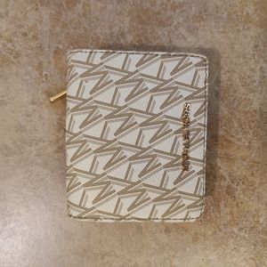 Michael kors authentic wallet